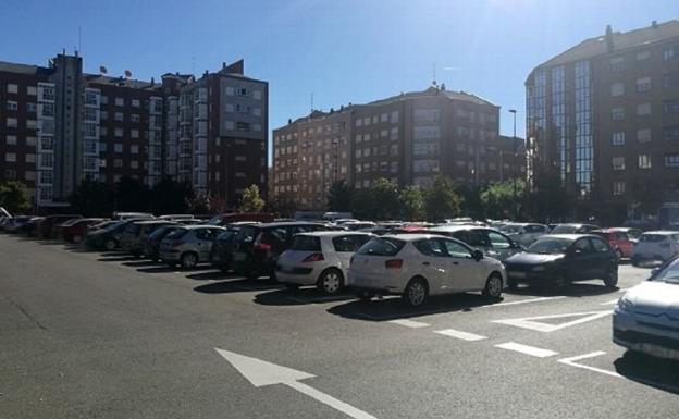 Ciudadanos León propone firmar acuerdos con propietarios de solares para crear aparcamientos disuasorios