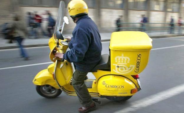 Correos abre bolsas de empleo para la cobertura temporal de 1.038 puestos en León
