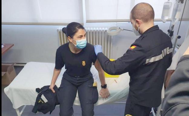 León se prepara para iniciar la vacunación en paralelo en el Palacio de Exposiciones «para no perder el tiempo»