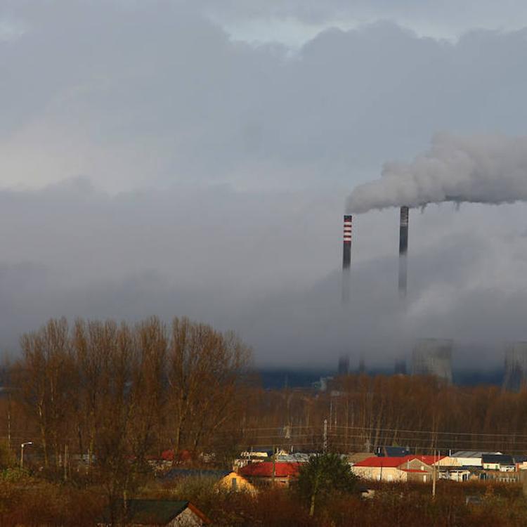 La reducción de la contaminación del aire a niveles mínimos evitaría 46 muertes al año en Ponferrada y 106 en León