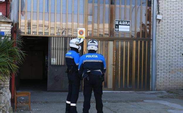 La Policía Local desaloja a 12 personas de un gimnasio de Valladolid y aborta una fiesta en una nave