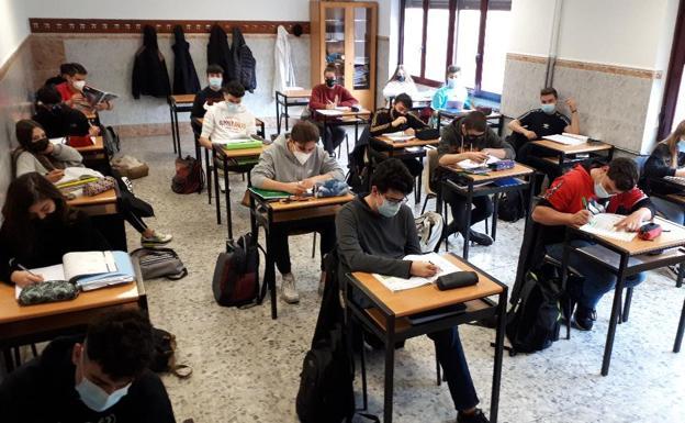 La Junta convoca las pruebas libres para la obtención de títulos de FP en cuatro familias profesionales