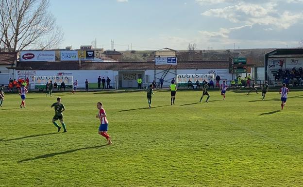 El Atlético Astorga avanza hacia el playoff a costa del Atlético Bembibre