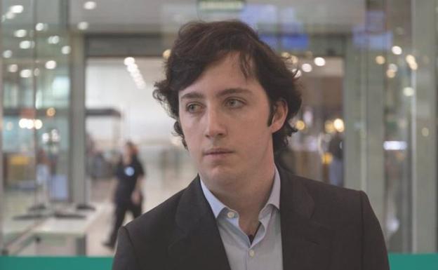 El pequeño Nicolás, con la nariz fracturada tras ser víctima de una brutal agresión