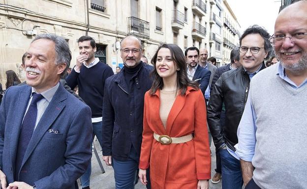 Inés Arrimadas defiende que Ciudadanos votará 'no' en la moción de censura de Castilla y León