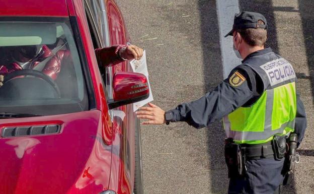 Sanidad exige prudencia y teme que la 'cuarta ola' se adelante si no se respetan los límites en Semana Santa
