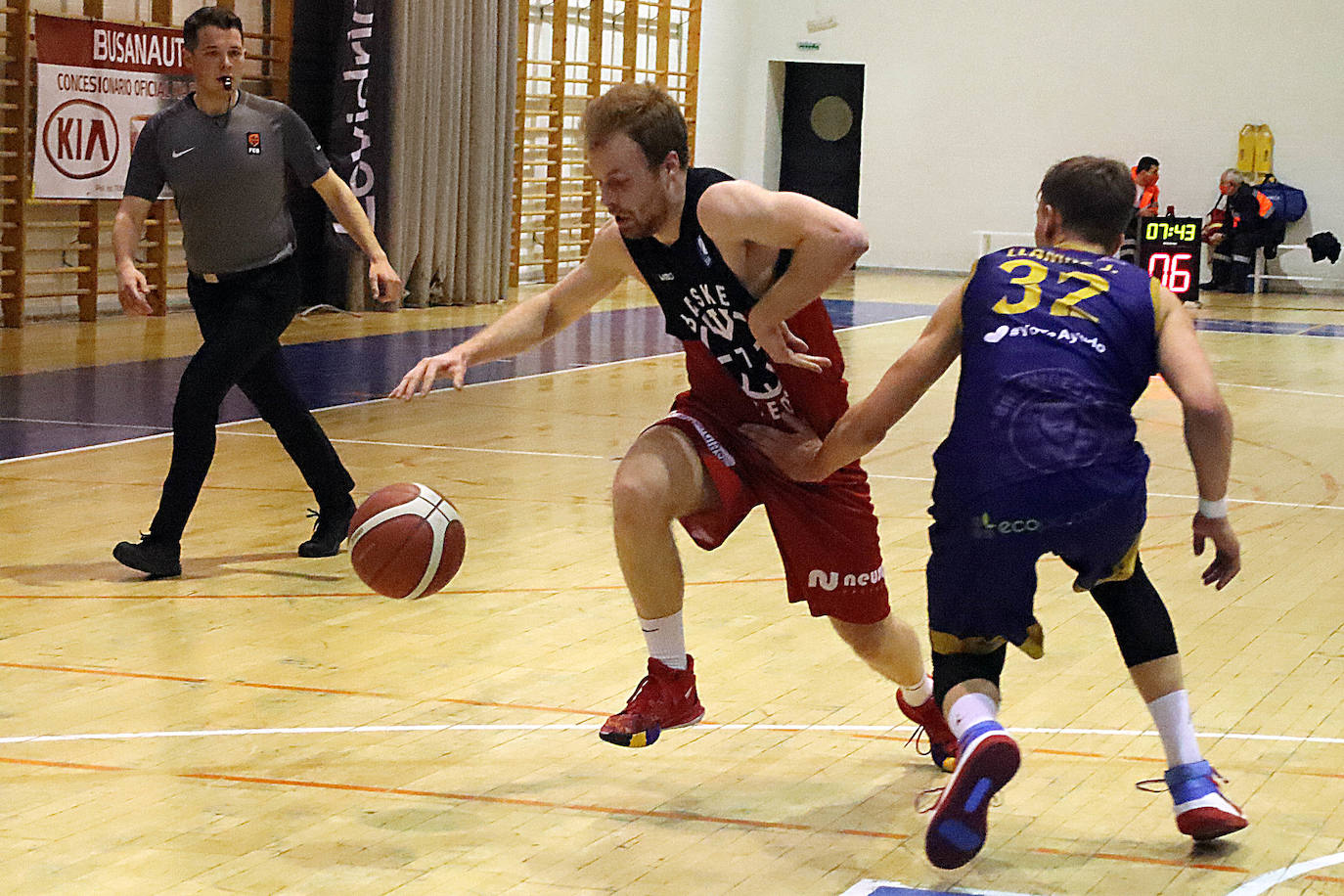 Derbi de baloncesto en León