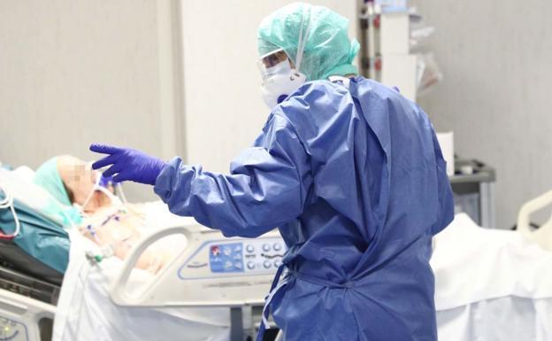 CSIF denuncia que «los profesionales sanitarios están tan cansados por la pandemia que ya ni denuncian las agresiones»