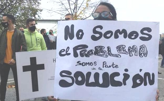 Un año con el grifo a medio gas: los hosteleros de León vuelven a la calle tras el cierre de 1.500 negocios