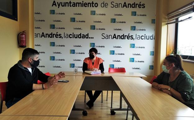 Cabañas se reúne con los vecinos de Pinilla para abordar la rehabilitación de edificios a través del ARRU