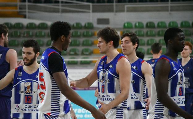 Ciudad de Ponferrada no da opciones a Melilla y suma un nuevo triunfo como local