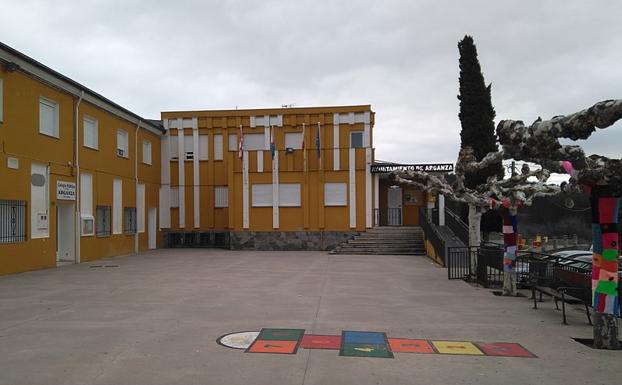 El PP denuncia la «convocatoria irregular» del pleno de presupuestos en el Ayuntamiento de Arganza