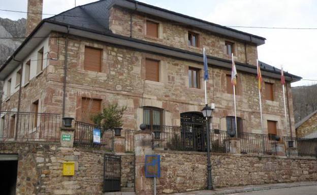 Cs Sena de Luna propone ubicar contenedores para sal en los pueblos del municipio