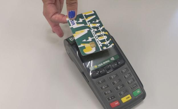 Caja Rural amplía la eliminación de las comisiones de sus datáfonos al sector hostelero y turístico