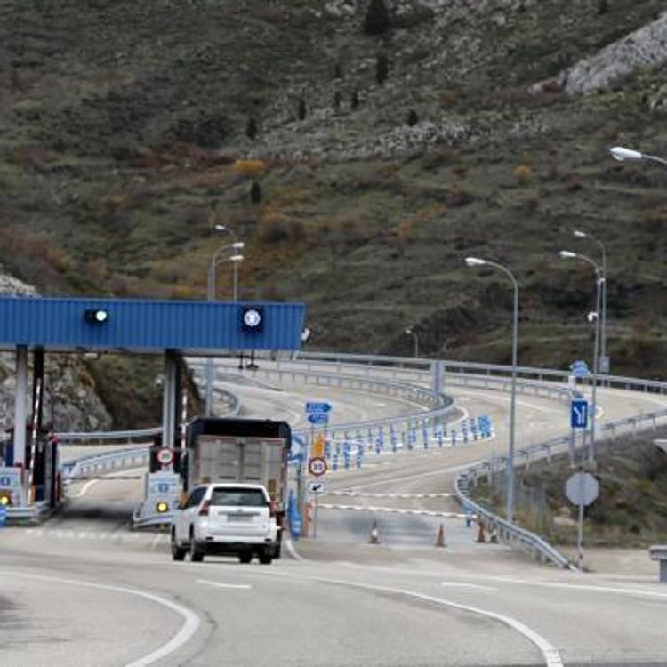 Las autopistas de León afrontan una Semana Santa sin movilidad tras perder en torno al 30% de tráfico