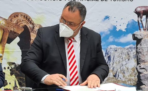 La Diputación cree que el modelo de parques de bomberos de la Junta no se ajusta a la ley