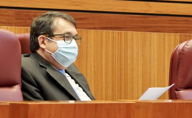 Las Cortes instan a negociar con las comunidades los cambios que se propongan en la PAC