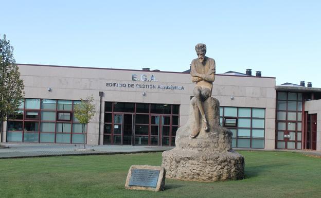 Los investigadores de la ULE llaman a alzar la voz en Twitter este jueves «por una Ley de la Ciencia digna»