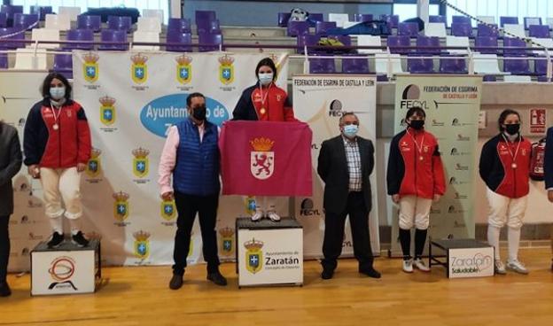 La Sala de Esgrima León logra 15 medallas en el Ránking Autonómico de Florete