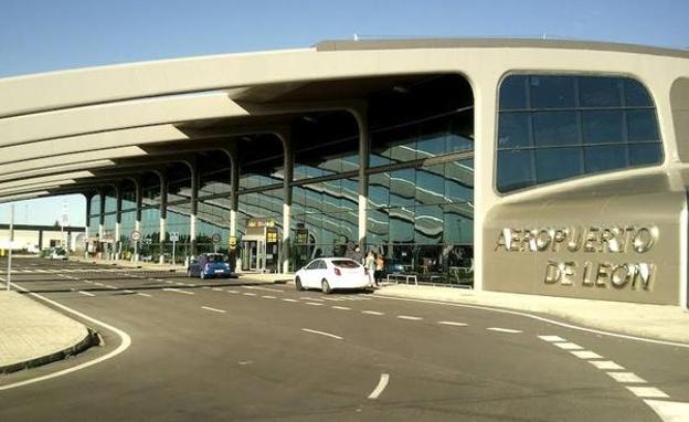 Air Nostrum, única operadora del aeropuerto de León, solicita al Gobierno 103 millones
