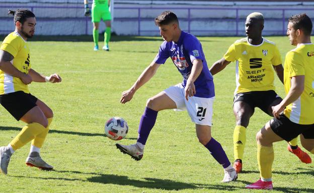 El Atlético Bembibre busca engancharse al sueño; La Bañeza quiere evitar problemas