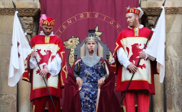 Los leoneses conmemoran las Cortes Leonesas de 1188