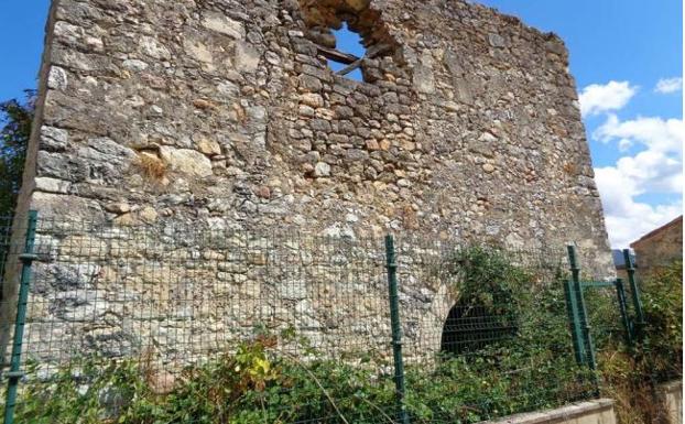 El priorato de Santa María de Valdediós, en La Vega de Boñar, pasa a la Lista Roja de Patrimonio