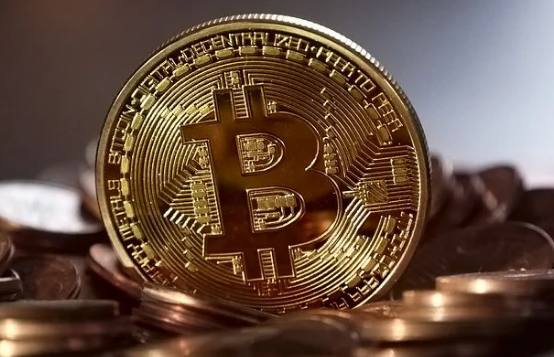 El 'bitcoin' se hunde a mínimos de marzo ante la gran estafa turca