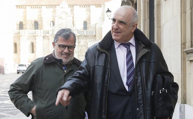 Victorino Alonso se vuelve a sentar en el banquillo por un delito contra el medio ambiente en Cabrillanes