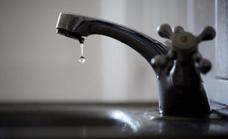 El Procurador del Común pide que los municipios ajusten las tasas del servicio público del agua al consumo real