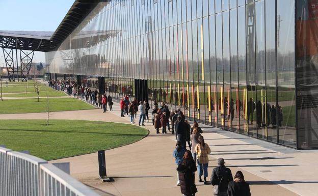 Atención Primaria no inoculará de momento las segundas dosis de AstraZeneca