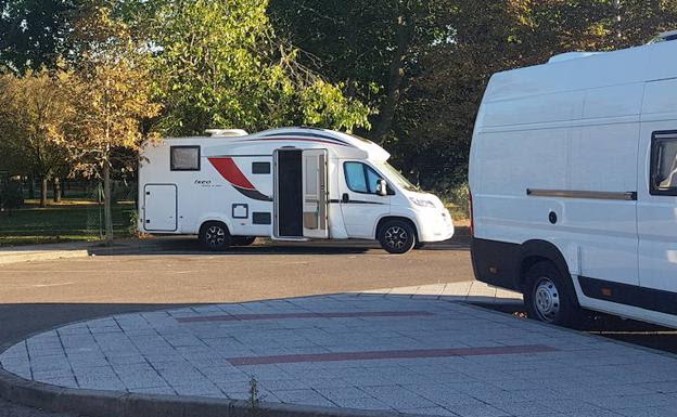 Ciudadanos pide un parking de autocaravanas junto al parque de La Granja