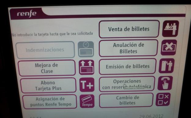 Comisiones Obreras denuncia el desmantelamiento del servicio de check-in de Renfe en la estación de León