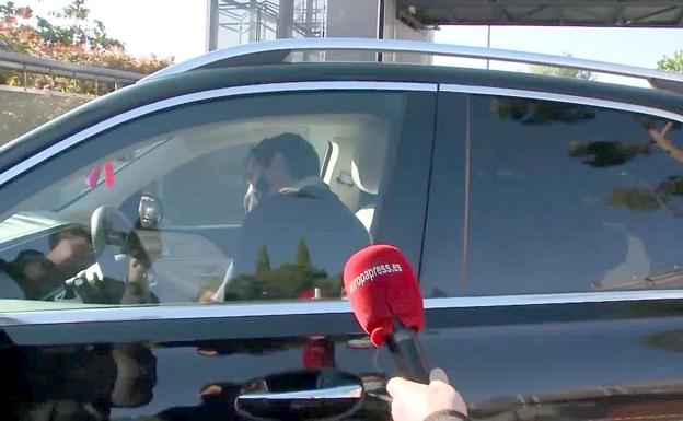 Iker Casillas reaparece tras pasar por el hospital