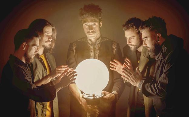 Shinova: «No hay una conciencia de lo que significa la música en vivo y eso afecta a muchas familias»