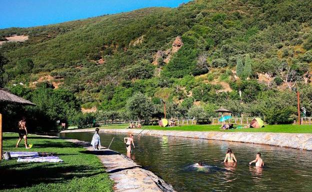 Podemos Castilla y León logra que se apruebe una propuesta que garantiza la seguridad y la higiene en las zonas acuáticas de la comunidad