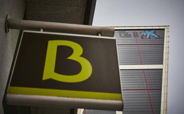 Los bancos ya han cerrado un 5% de sus oficinas este año 