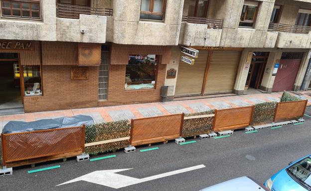 Las terrazas en aparcamientos vienen para quedarse: «Nos vamos a tener que acostumbrar»