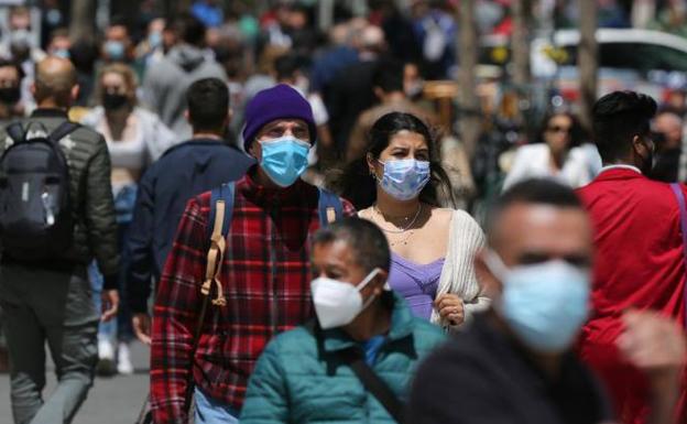 Sanidad notifica 6.418 nuevos contagios y 108 muertes