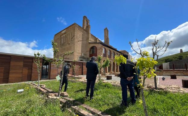 La Junta recibe las obras de reparación de la iglesia de La Peregrina de Sahagún que albergará las Edades del Hombre