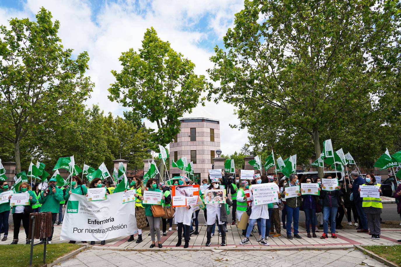 Manifestación por las enfermeras «invisibles»