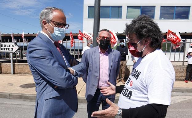 Los trabajadores de Roldán recrudecen sus protestas y convocan una manifestación y una marcha para recabar el «apoyo y la solidaridad» de los ponferradinos