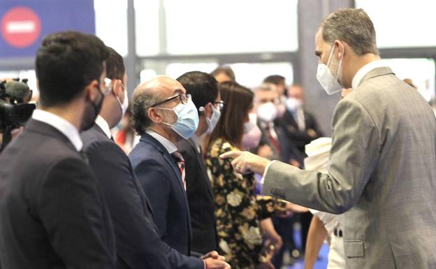 Los reyes inauguran Fitur con la recuperación del sector en el centro de las miradas