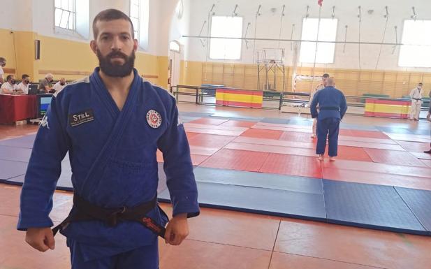 El leonés Alejandro Escobar se proclama campeón de España de judo en 81 kilos del Ejército de Tierra