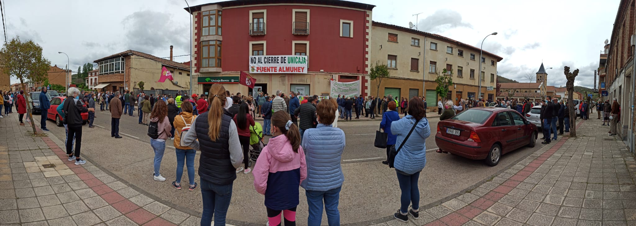 El PSOE de León, en contra de los cierres de las sucursales bancarias en municipios que se quedan sin servicio