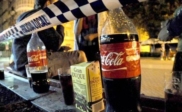 La Policía Local identifica a nueve menores por botellones en La Candamia y La Palomera