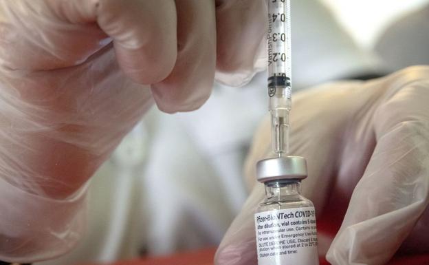 León suma 27.930 nuevas vacunas a su 'arsenal', la mayoría de Pfizer
