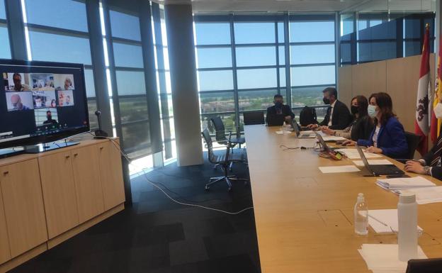 Junta y agentes del Diálogo Social logran consensuar la política de empleo de Castilla y León para los próximos años