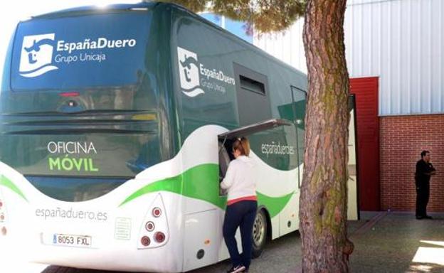 El PP pide que el 'OfiBus' de Unicaja llegue a San Andrés, Villabalter y Ferral