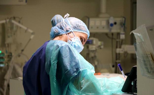 León contiene el avance de la pandemia con 44 nuevos casos y reduce la presión asistencial con cinco altas